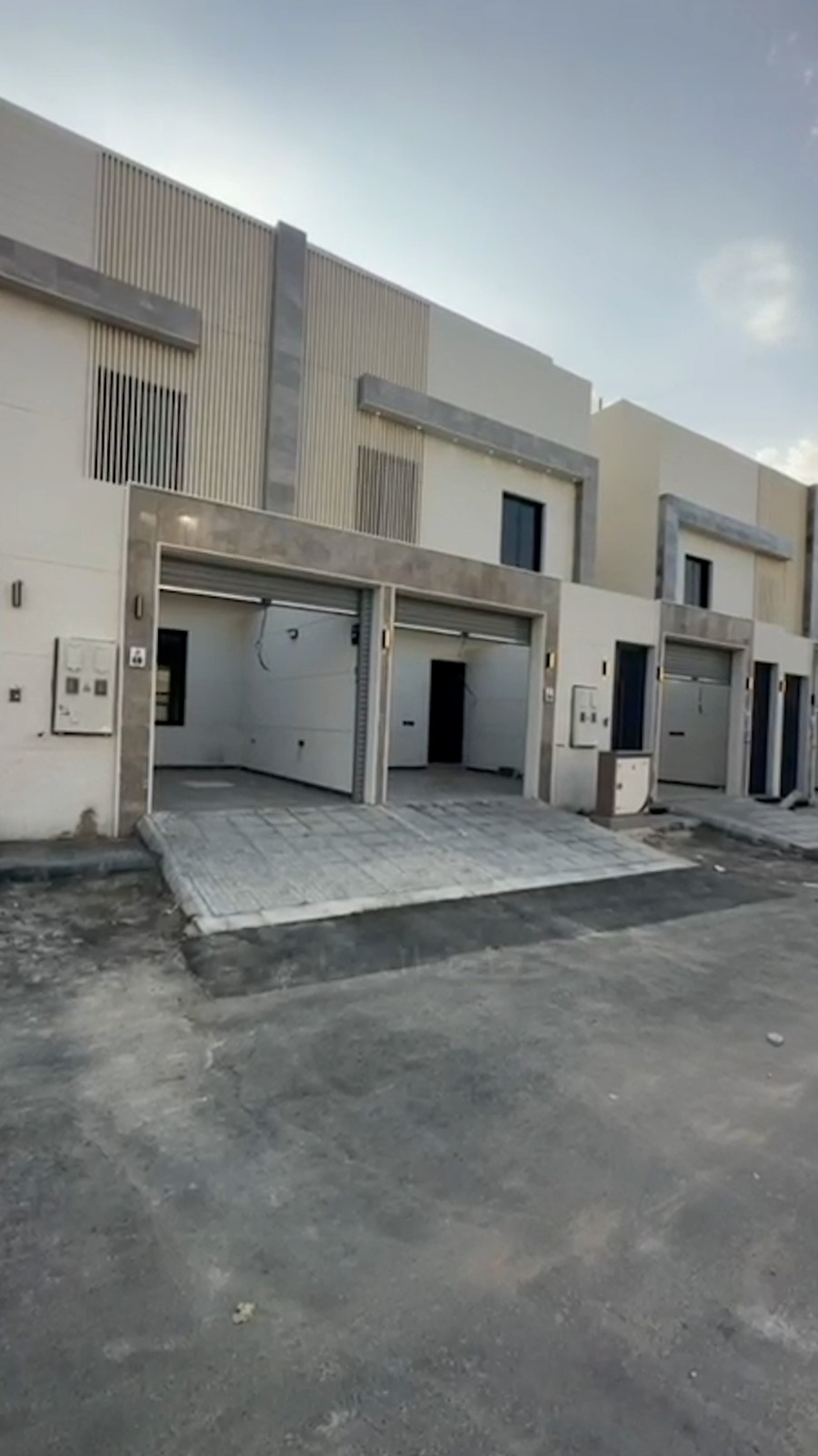 تاون هاوس بحي عكاظ بجنوب الرياض